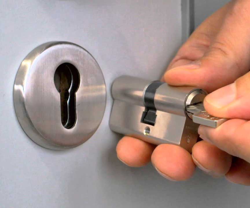 Schließzylinder wechsel in Altena Knerling